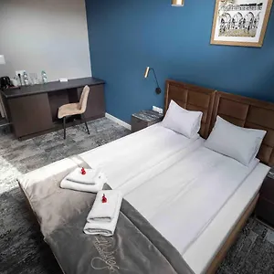 https://4wings.krakowhotelspoland.com